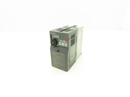 Mitsubishi FR-D720-0.75K Freqrol D700 VFD Inverter AC Drive 1Hp 240V 3Ph