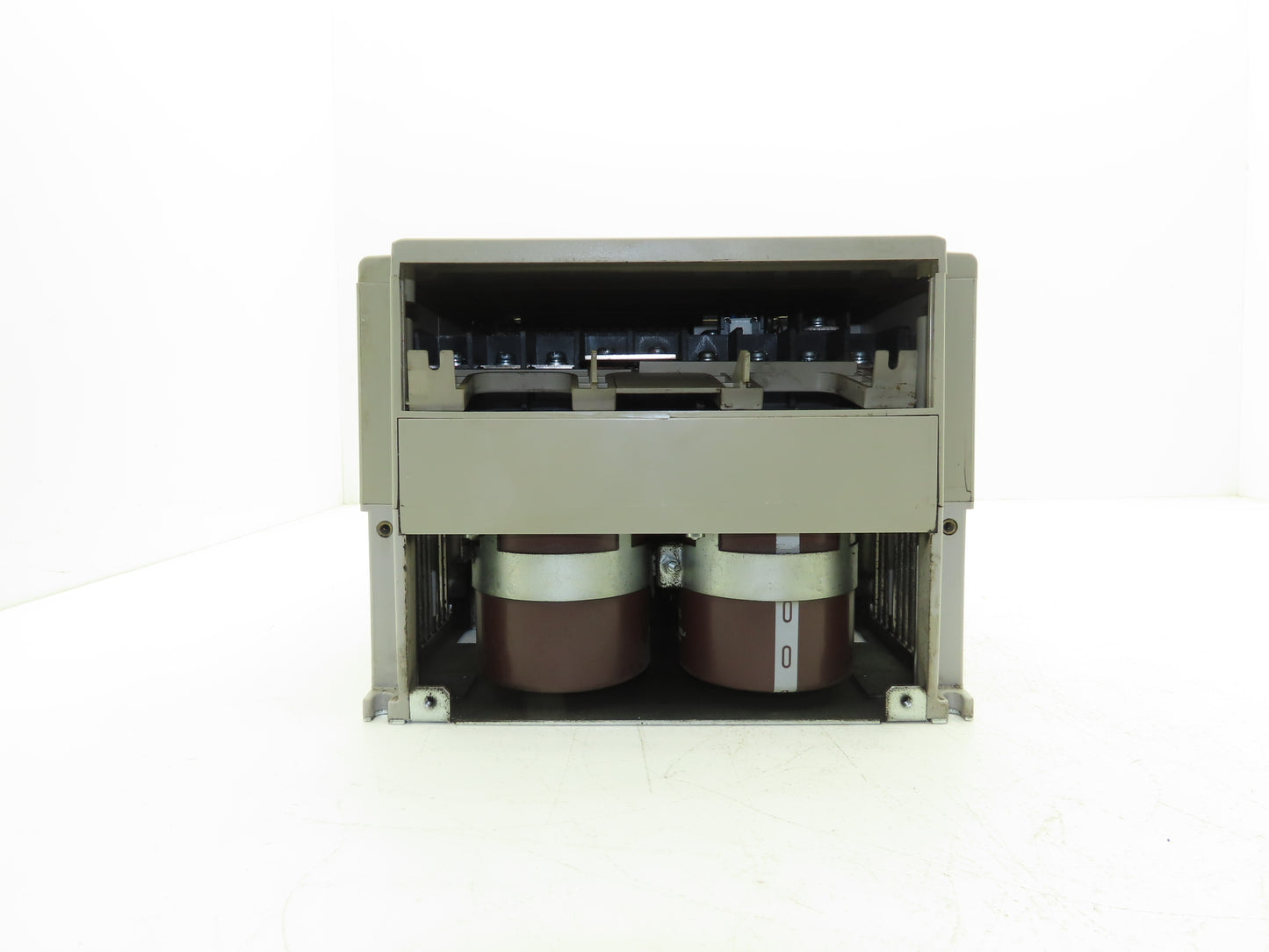 Hitachi L700-185LFF-0R AC Inverter Drive VFD 200-240VAC 3PH 73A L700 *Read