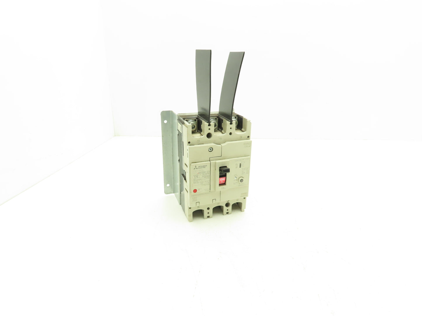 Mitsubishi Electric NV250-CV Circuit Breaker 100-440V 175A 3Ph