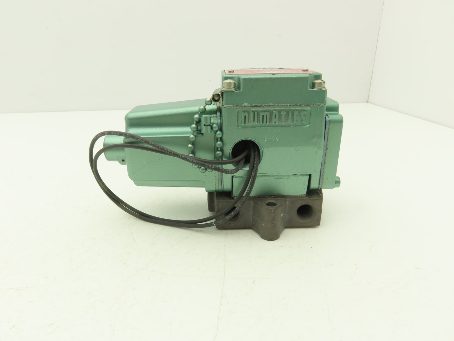 Numatics 12SAD4410A Pneumatic Air Solenoid Valve 120V 5 Way 2 Position