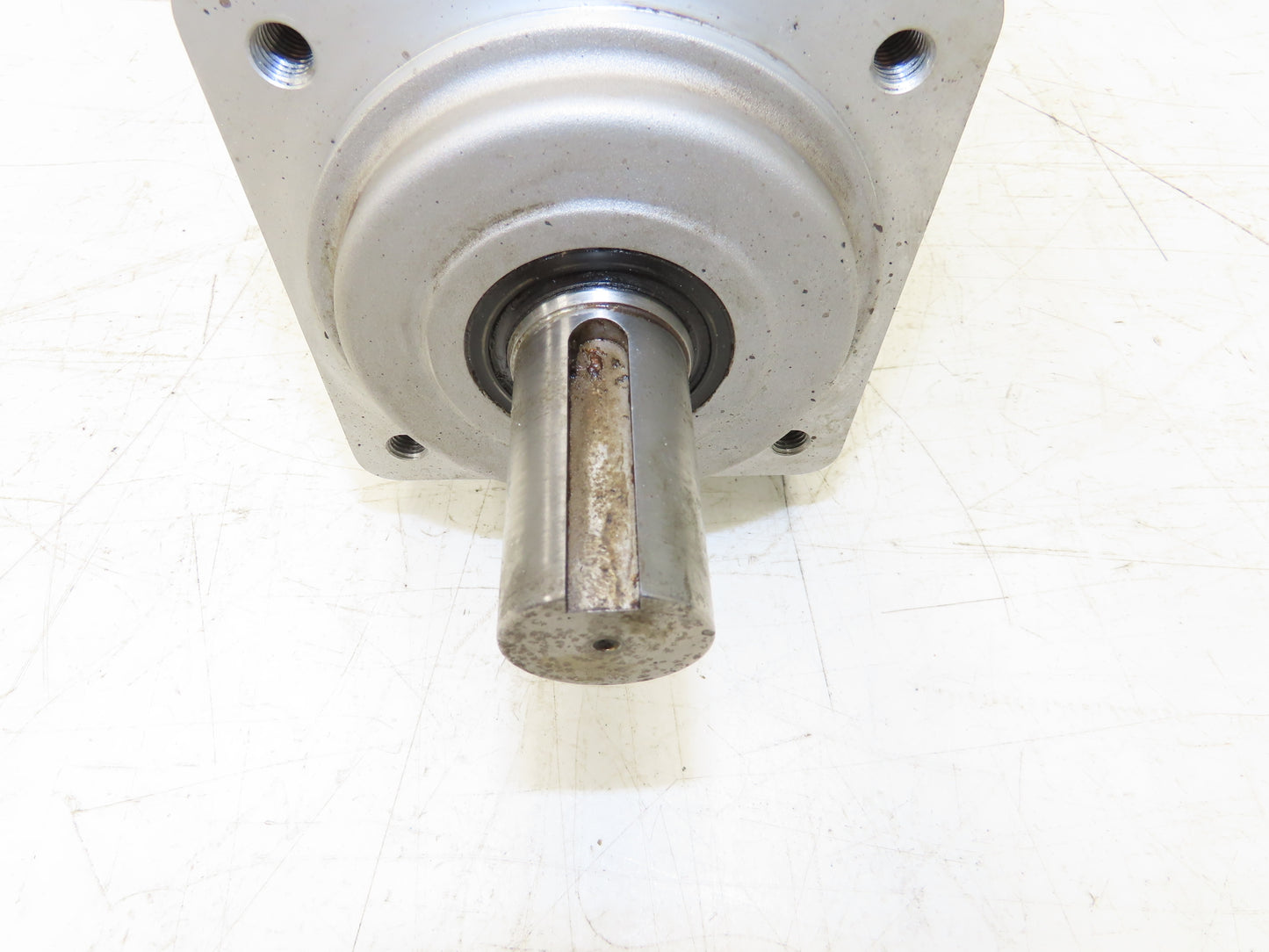 Nidec-Shimpo VRSF-5E-2000 Inline Planetary Able Reducer Gear Head 5:1 Ratio