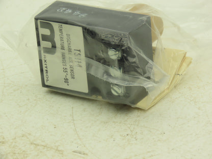 Maxitrol TS114 TD114 Remote Selector & Discharge Air Sensor 55-90F