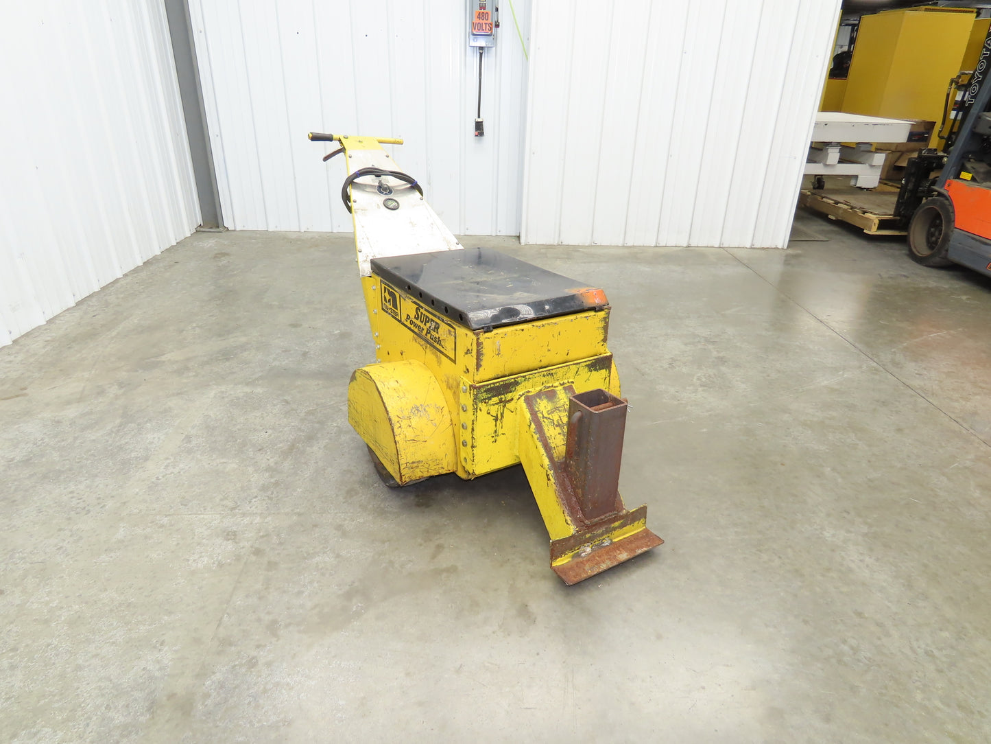 Nu Star Super Power Pusher 36V Electric Trailer Mover 2 Wheel Motorized Tugger