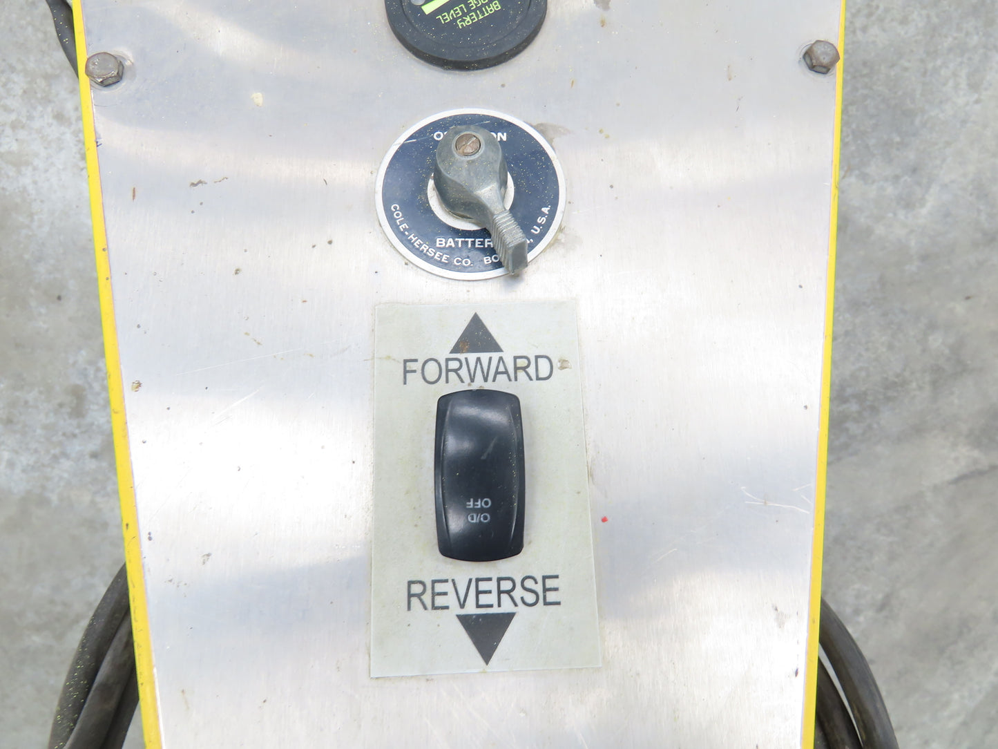 Nu Star Super Power Pusher 36V Electric Trailer Mover 2 Wheel Motorized Tugger