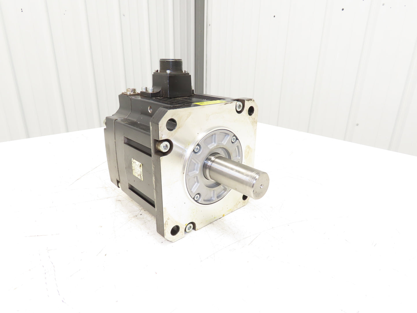 Mitsubishi HG-SR352B Servo Brake Motor 3.5kW 2000 RPM 170V 3PH Encoder 0BA-RM