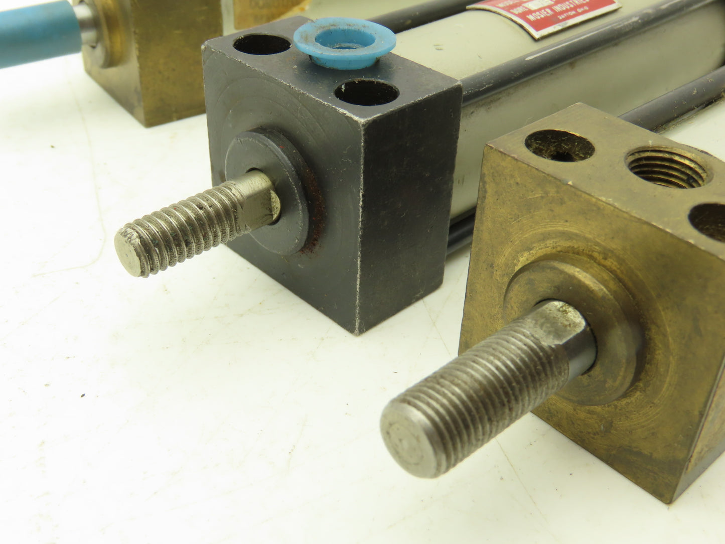 Mosier TF-38 Pneumatic Air Cylinder 1-1/8" Bore x 3" 3/8"-24 Rod Stroke Lot of 3