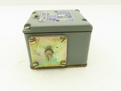 Square D 9012ACW5 Adjustable Pressure Switch 1-75 PSI 4-15 Differential