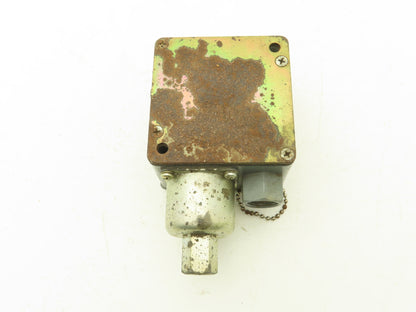 Square D 9012ACW5 Adjustable Pressure Switch 1-75 PSI 4-15 Differential