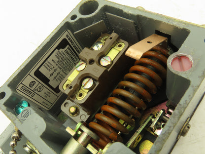 Square D 9012ACW5 Adjustable Pressure Switch 1-75 PSI 4-15 Differential