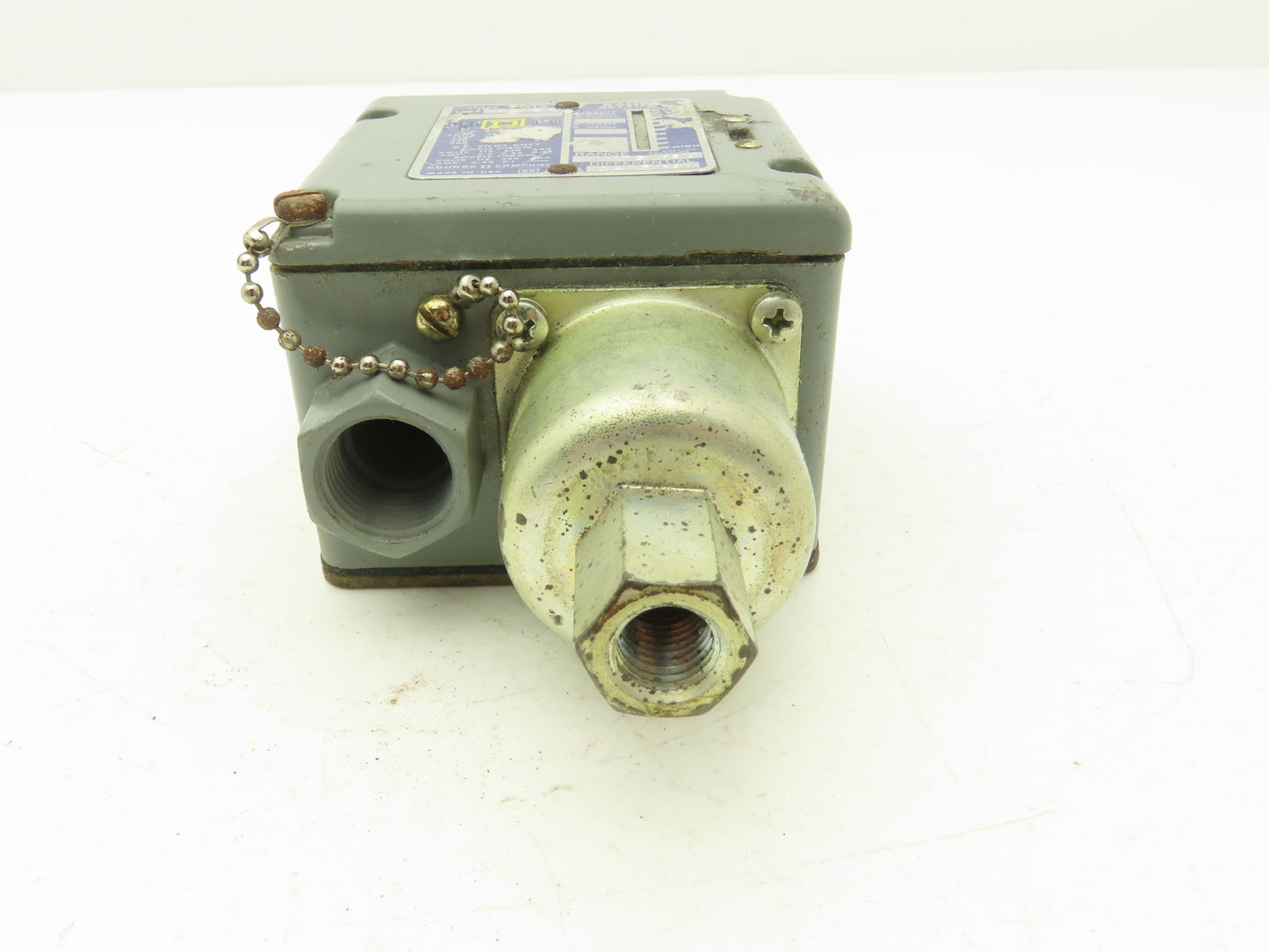 Square D 9012ACW5 Adjustable Pressure Switch 1-75 PSI 4-15 Differential
