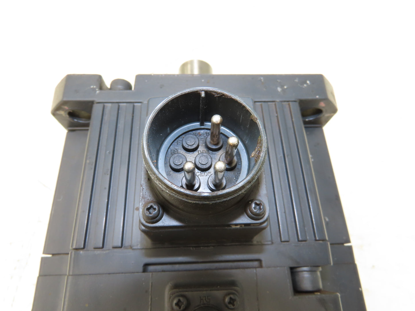 Mitsubishi HC-SFS202B Servo Brake Motor 2kW 2000 RPM 138V 3PH Encoder OSA18-130