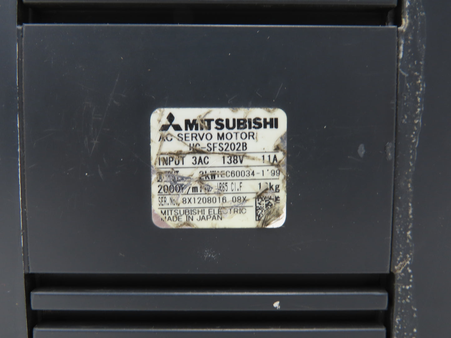 Mitsubishi HC-SFS202B Servo Brake Motor 2kW 2000 RPM 138V 3PH Encoder OSA18-130