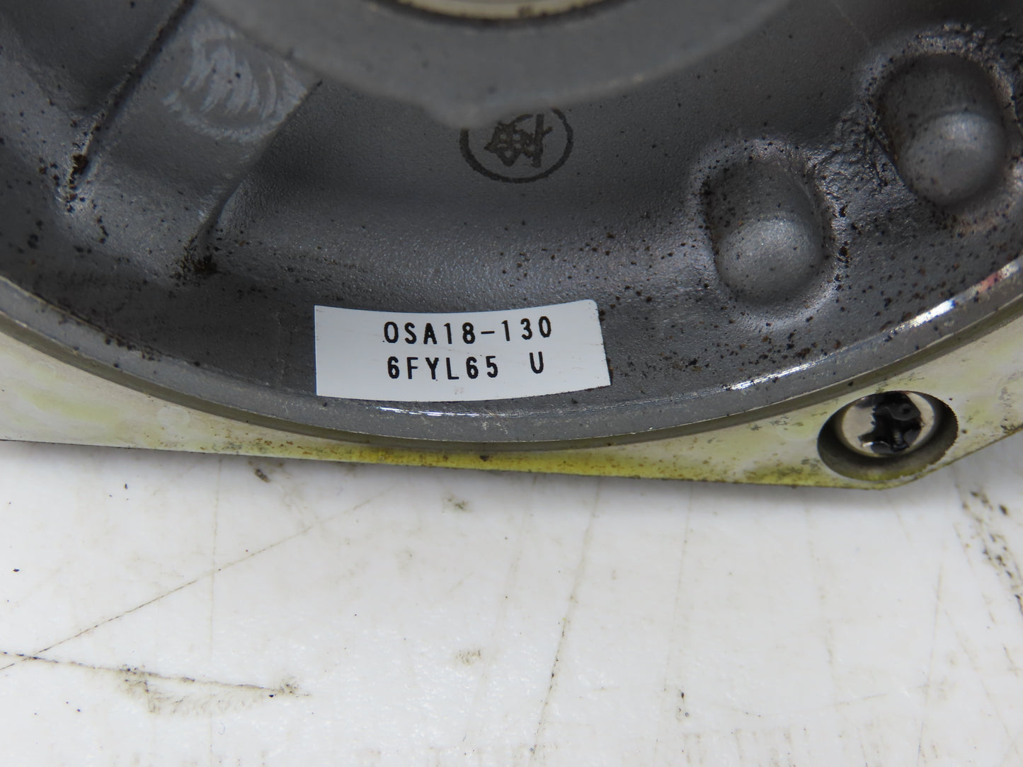 Mitsubishi HC-SFS202B Servo Brake Motor 2kW 2000 RPM 138V 3PH Encoder OSA18-130