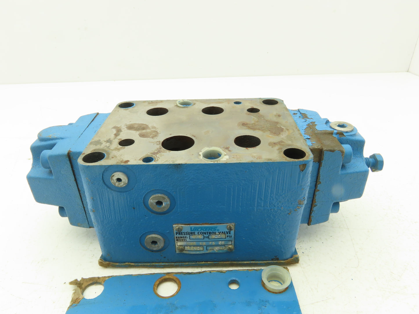 Vickers DGR 06 F2 52 Hydraulic Pressure Control Stack Valve 475-2000 PSI