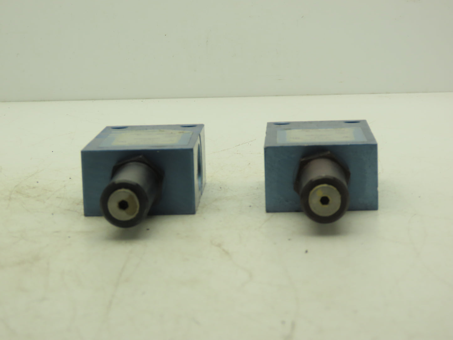 Dana MRB-040-FFAH-54M Gresen Pressure Relief Valve 3000PSI 18GPM Lot of 2