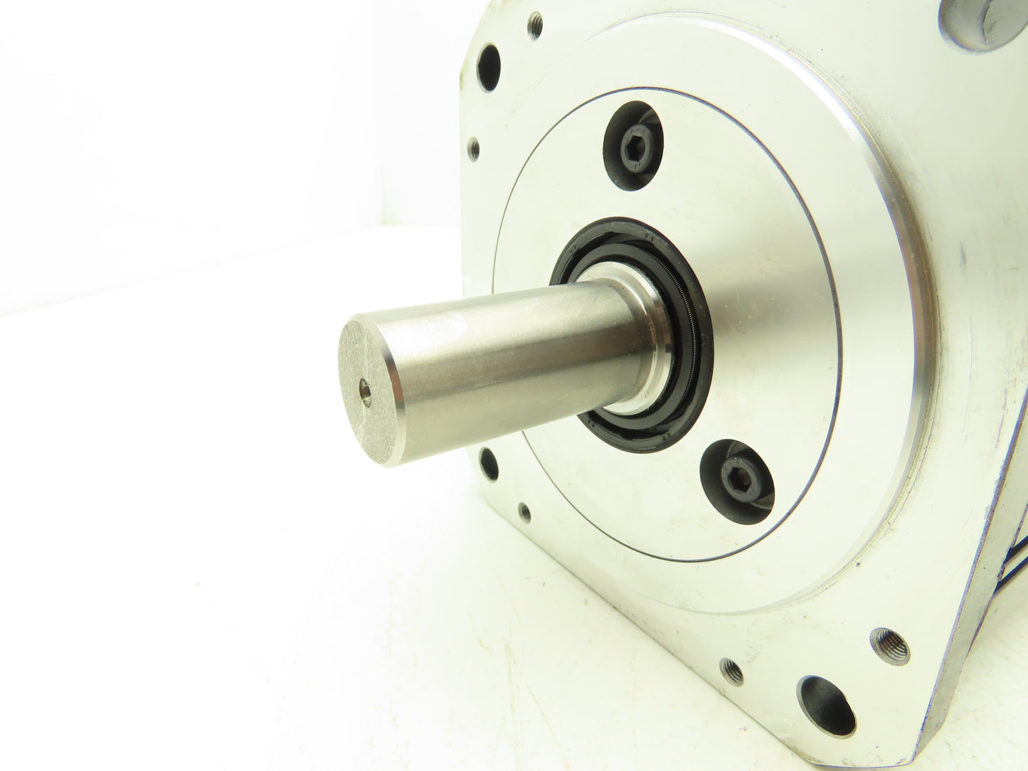 Mitsubishi HC-SFS152B AC Servo Motor 1.5kw 122V 3PH 2000rpm W/Encoder OSA18-130