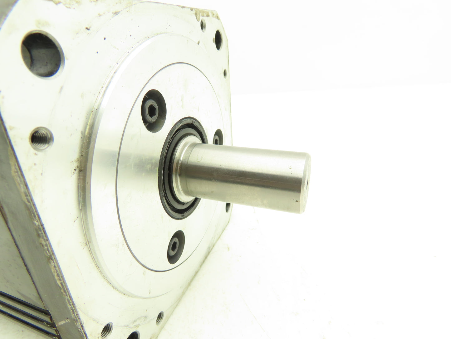 Mitsubishi HC-SFS152B AC Servo Motor 1.5kw 122V 3PH 2000rpm W/Encoder OSA18-130