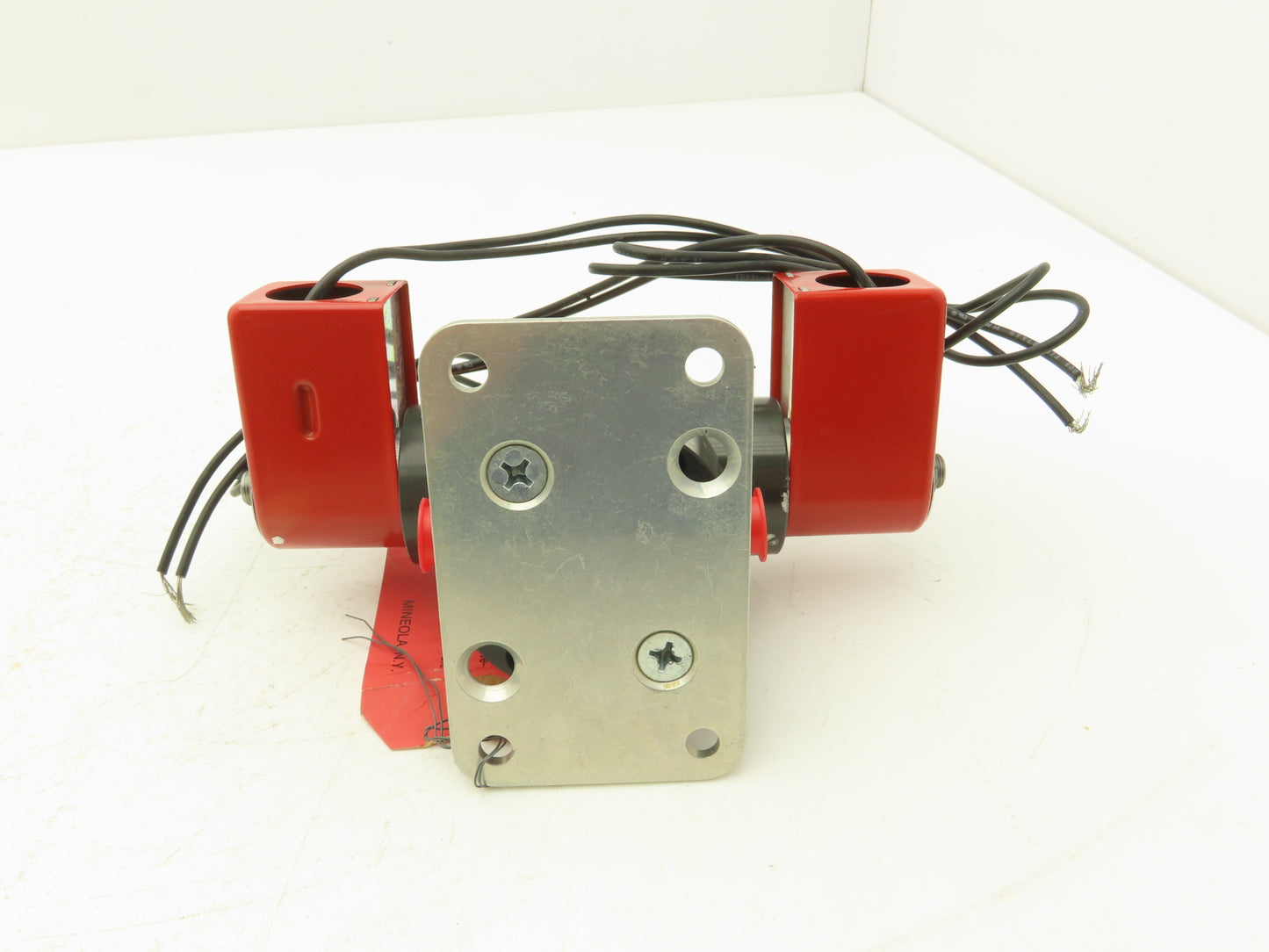 Allenair VDS-OR-AA Pneumatic Solenoid Valve 1/4"NPT 120V