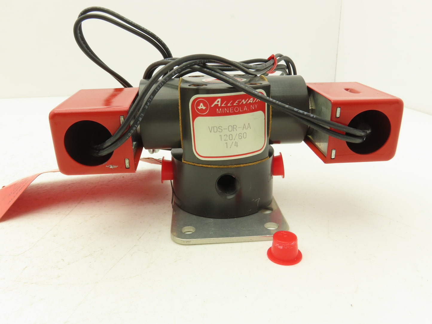 Allenair VDS-OR-AA Pneumatic Solenoid Valve 1/4"NPT 120V