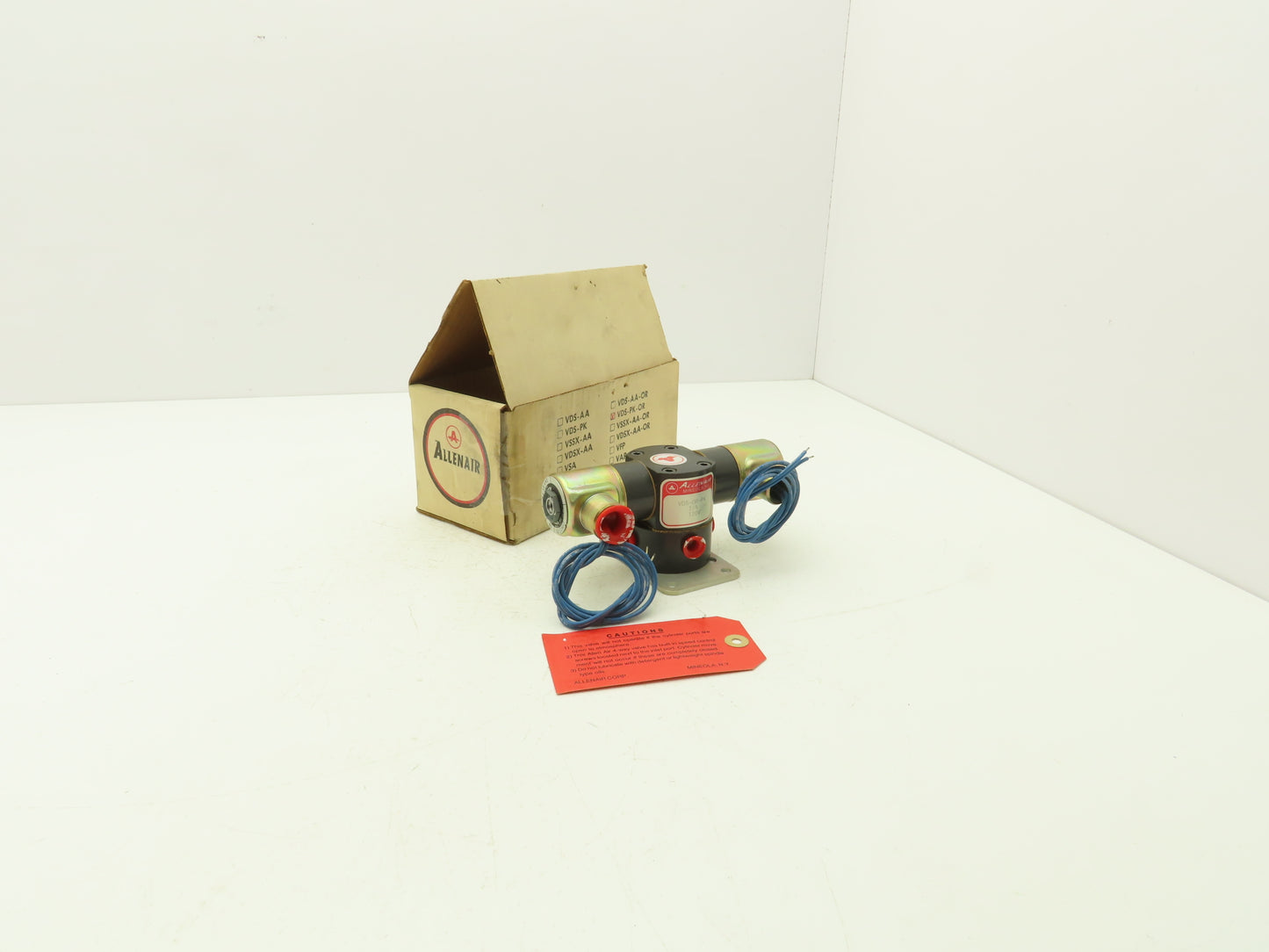 Allenair VDS-OR-PK Pneumatic Solenoid Valve 1/4"NPT 120V