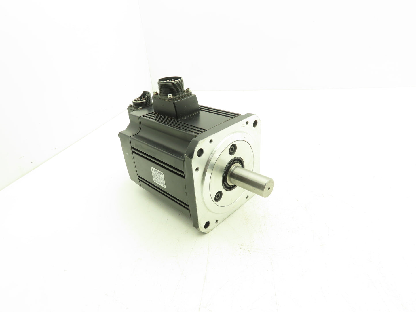 Mitsubishi HC-SFS152B AC Servo Motor 1.5kw 122V 3PH 2000rpm OSA18-130 *Read