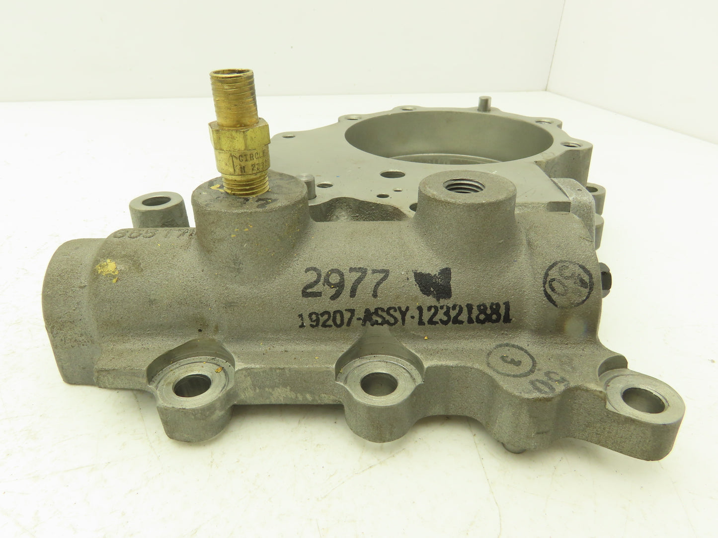 19207-ASSY-12321881 Directional Control Linear Valve Water Pump Military Surplus