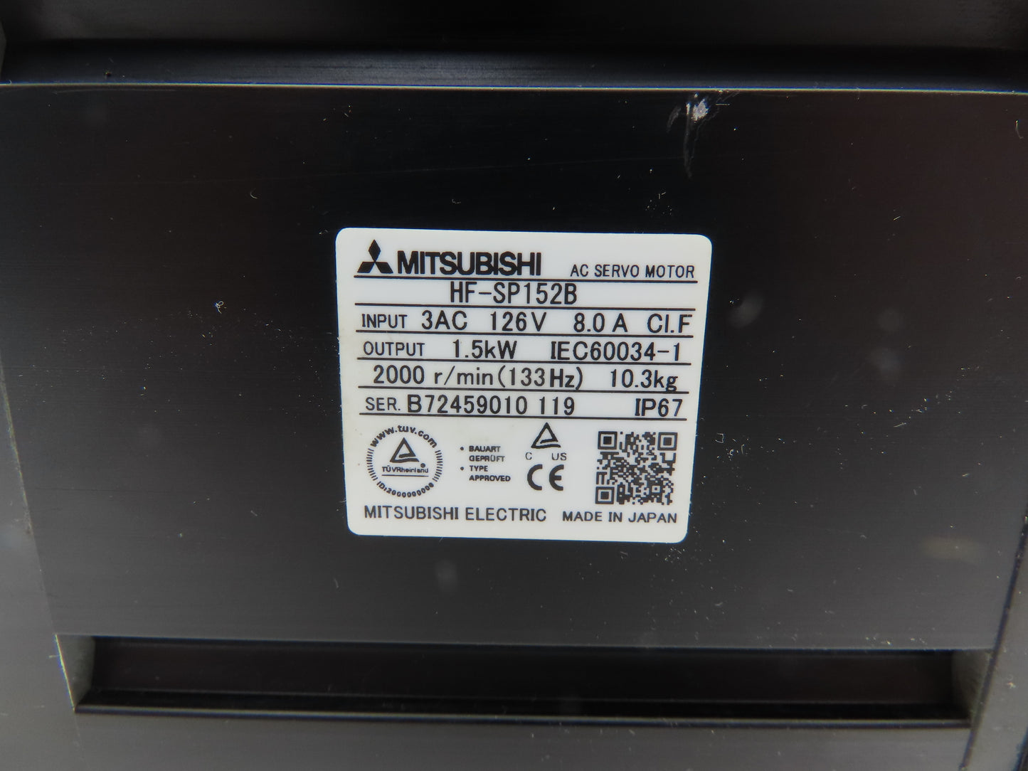 Mitsubishi HF-SP152B Servo Brake Motor 1.5kW 2000 RPM 126V 3PH Encoder 0BA18-100