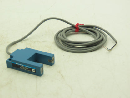 Honeywell FE8V-TU2-M Micro Switch Photoelectric Vane Control85-250VAC 50/60Hz