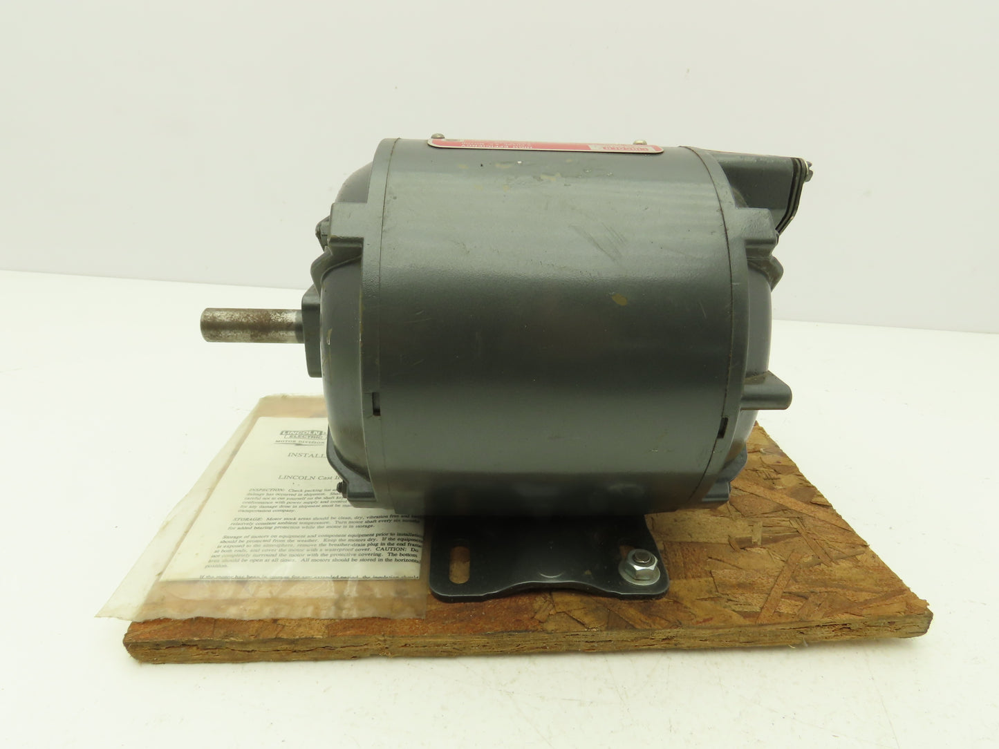 Lincoln Electric D-2J7227 AC Motor 1/2Hp 3525rpm 230/460V 3PH 56 Frame 5/8"Shaft