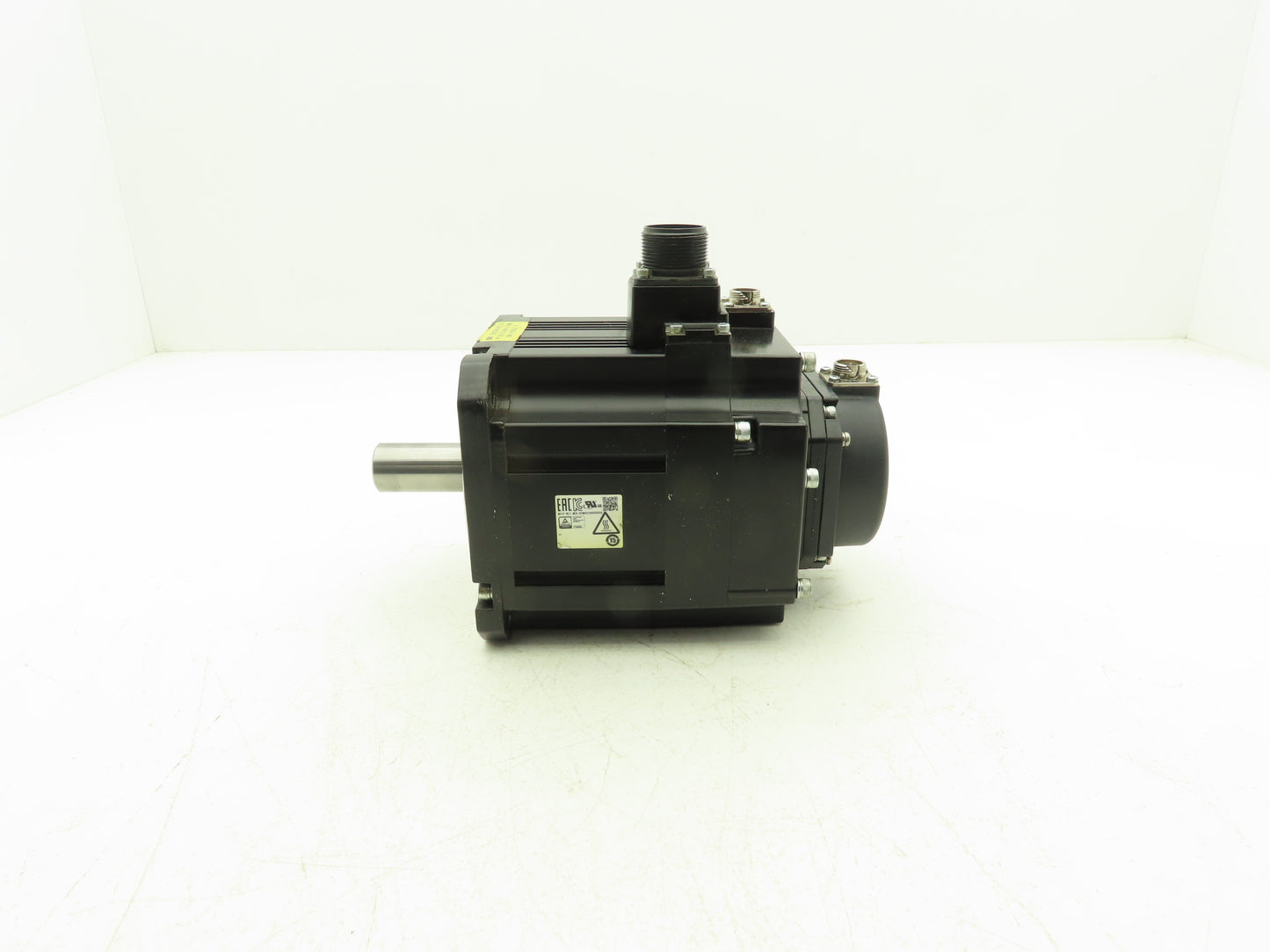 Mitsubishi HG-SR152B Servo Brake Motor 1.5kW 2000 RPM 112V 3PH Encoder 0BA-RM
