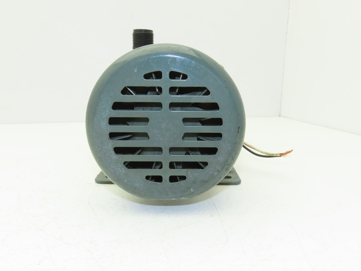 Iwaki MD-100RM Magnetic Drive Water Pump 1" Poly Plastic 220V 3PH 135 L/min