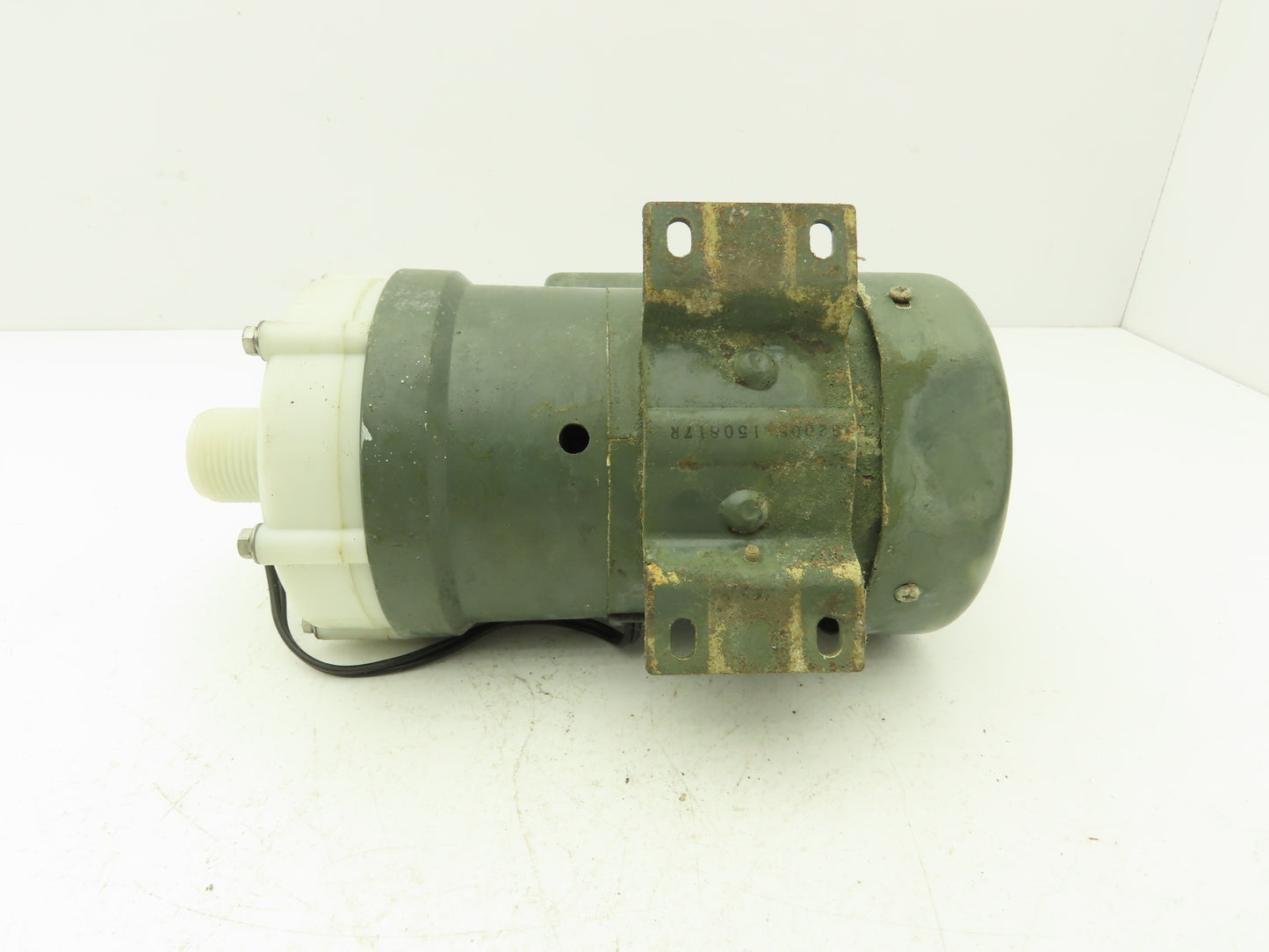 Iwaki MD-70RM Magnetic Drive Water Pump 1"Poly Plastic 220V 3PH 97 L/min