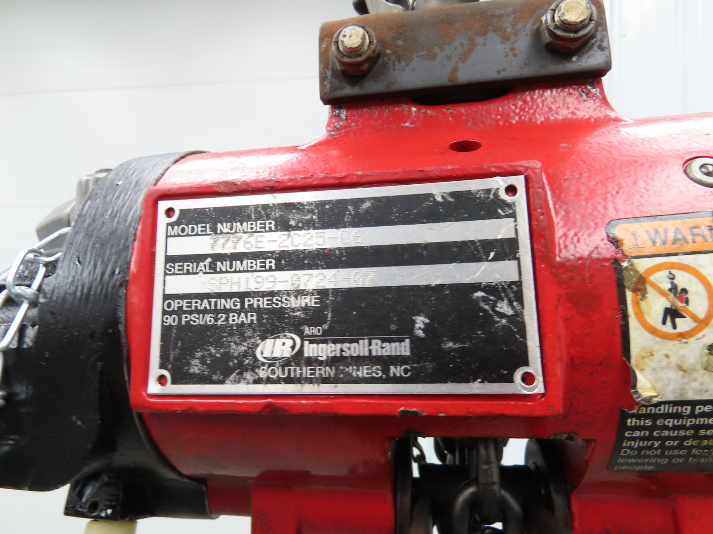 Aro 7776E 1/2 Ton 1000lb Pneumatic Air Chain Hoist 22' Lift 15' Pull Chain