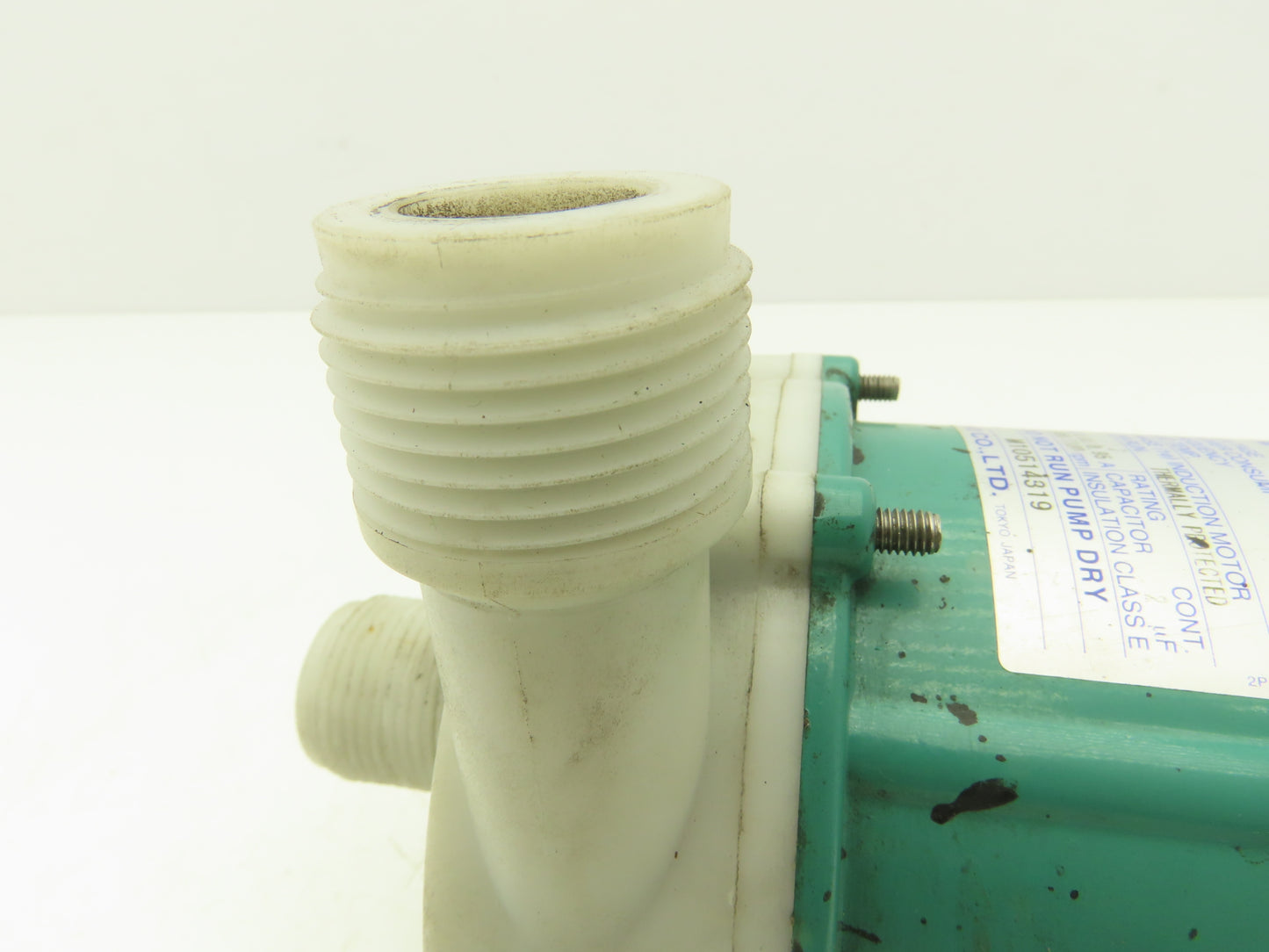 Iwaki MD-55RM Magnetic Drive Water Pump 1"Poly Plastic 220V 3PH 70 L/min