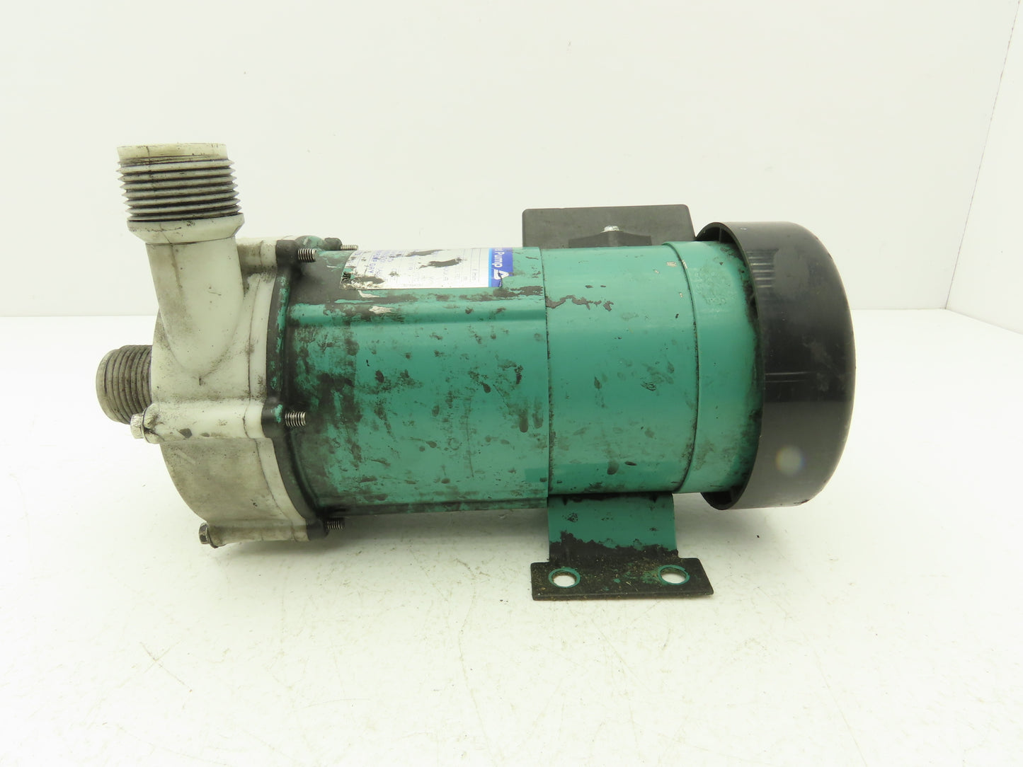 Iwaki MD-55RM Magnetic Drive Water Pump 1"Poly Plastic 220V 3PH 70 L/min