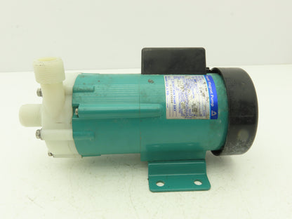Iwaki MD-40RM Magnetic Drive Water Pump 3/4"Poly Plastic 220V 3PH 52 L/min