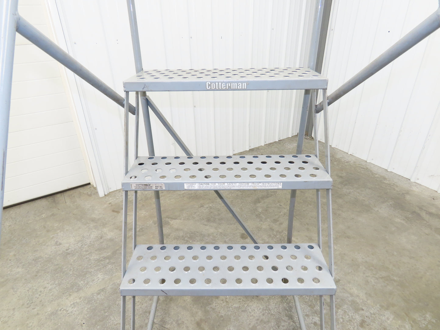Cotterman Metal Rolling Ladder 5-Step 50"H Platform 24x7"Tread 80"H 30"W 450Lb