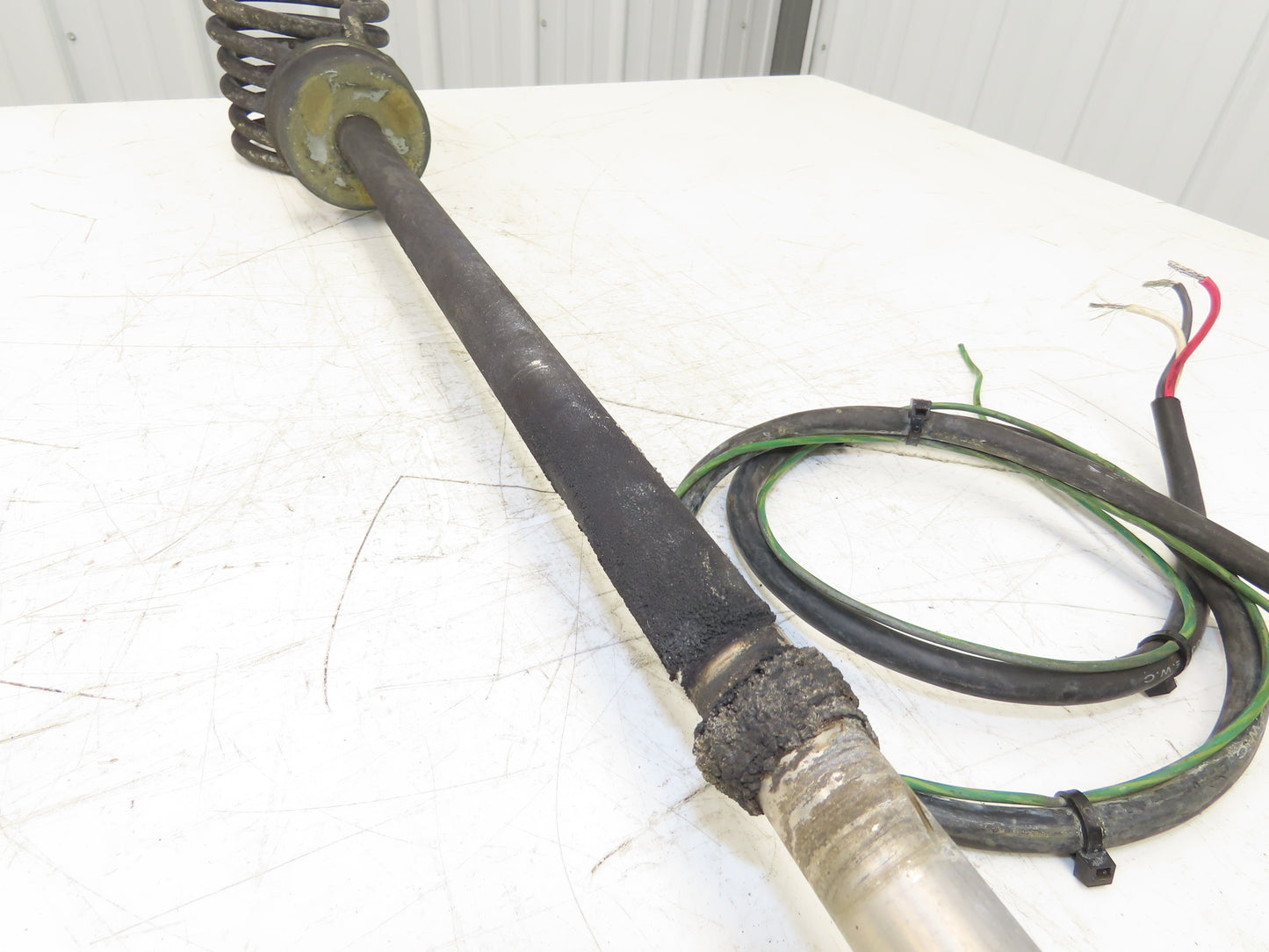 Izumi Denetsu TWSH-2340  30" Immersion Coil Water Heater 4000W 220V 3PH Flanged