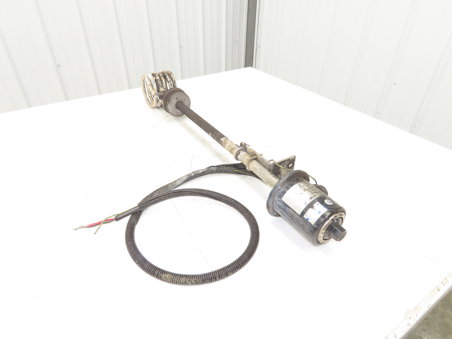 Izumi Denetsu TWSH-2320  30" Immersion Coil Water Heater 2000W 220V 3PH Flanged