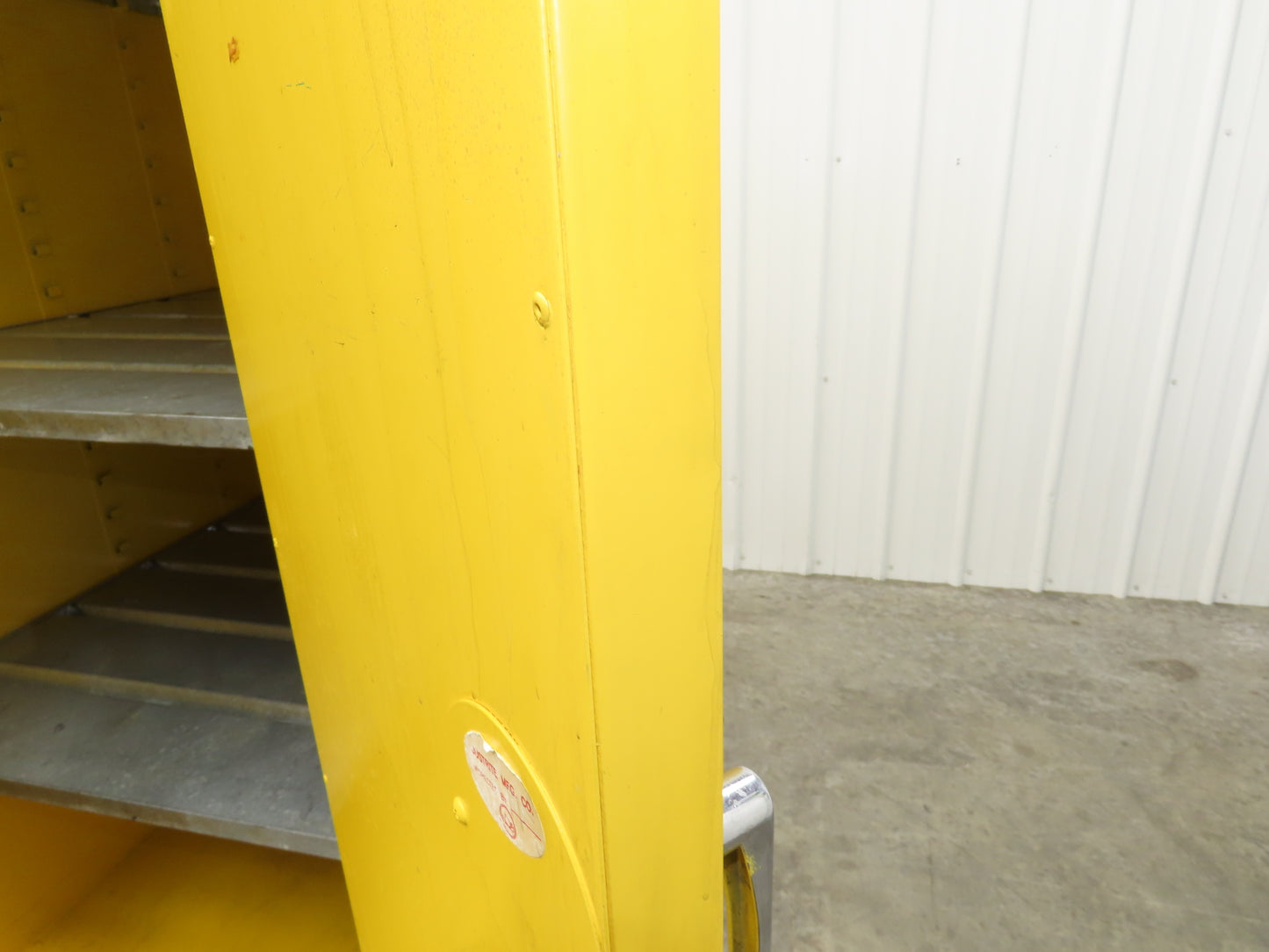 Justrite 25600 Flammable Safety Cabinet 60 Gallon Yellow Flammable Liquid