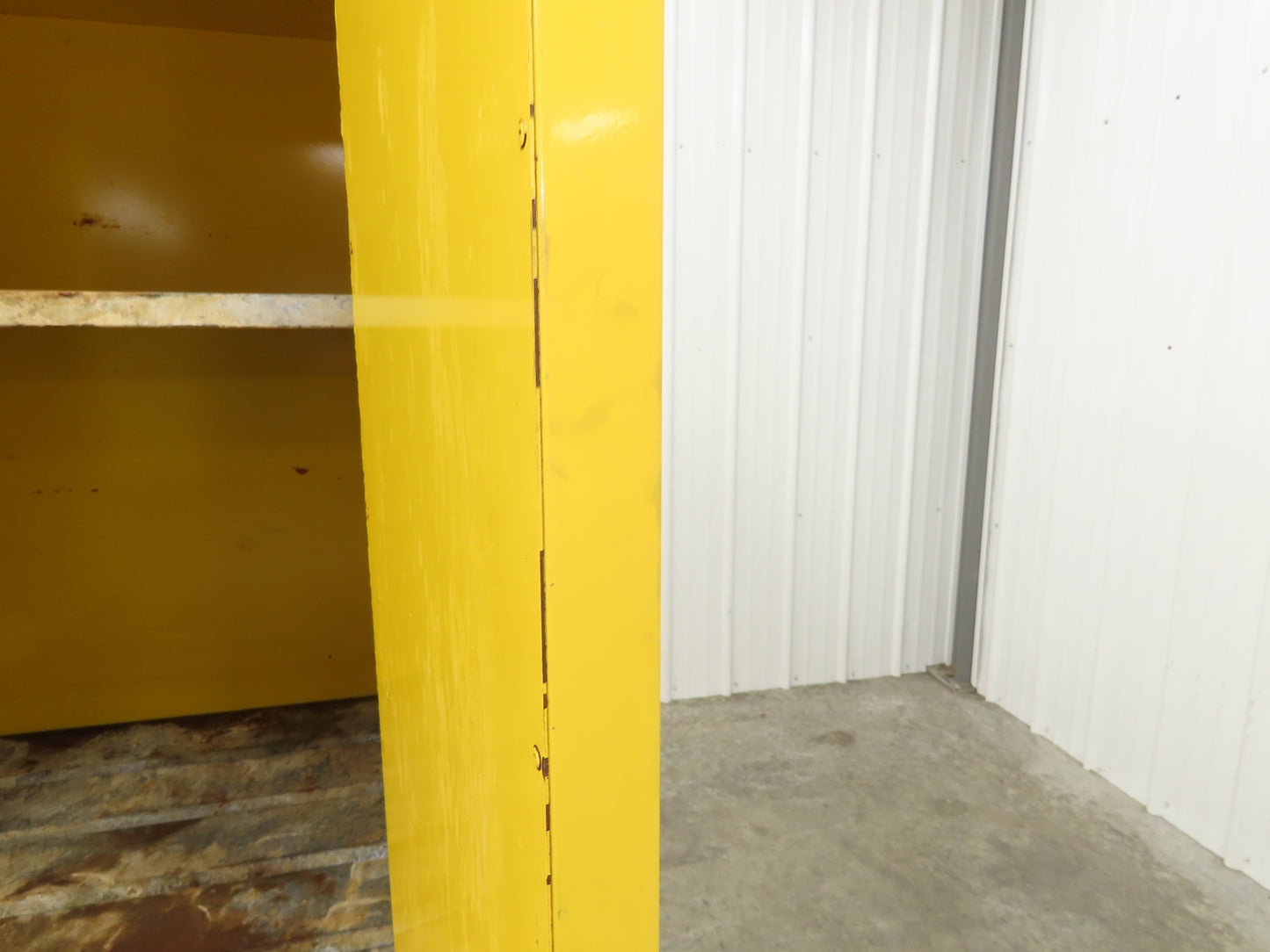 Justrite 25600 Flammable Safety Cabinet 60 Gallon Yellow Flammable Liquid