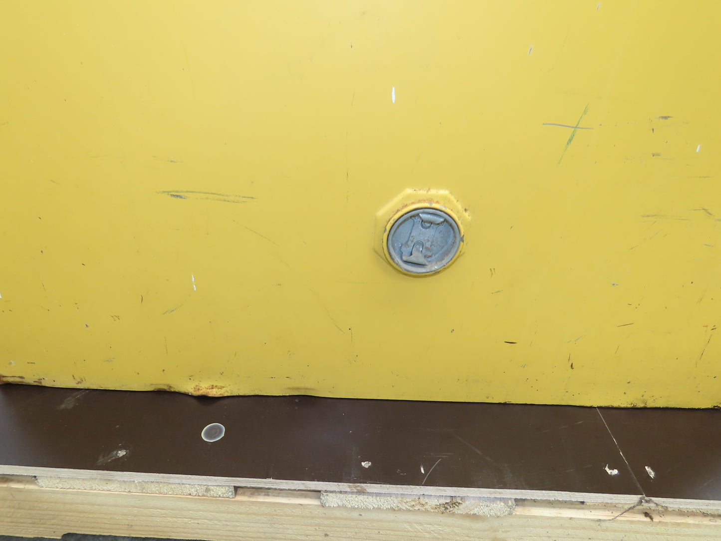 Securall Flammable Safety Cabinet 60 Gallon Yellow Flammable Liquid