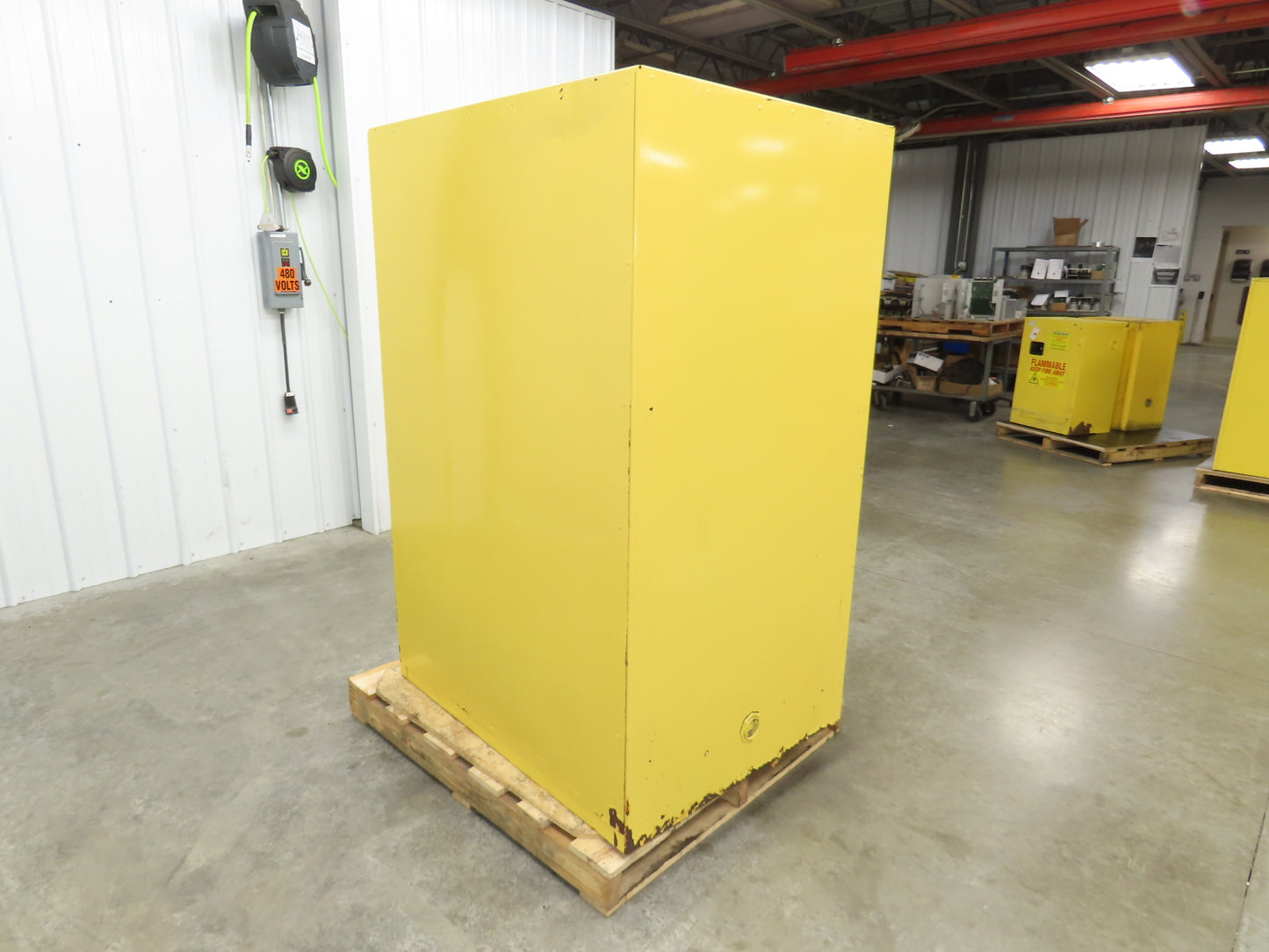 Eagle 1992 Flammable Liquid Safety Cabinet Yellow Dual Door 90 Gallon 43x34x65"