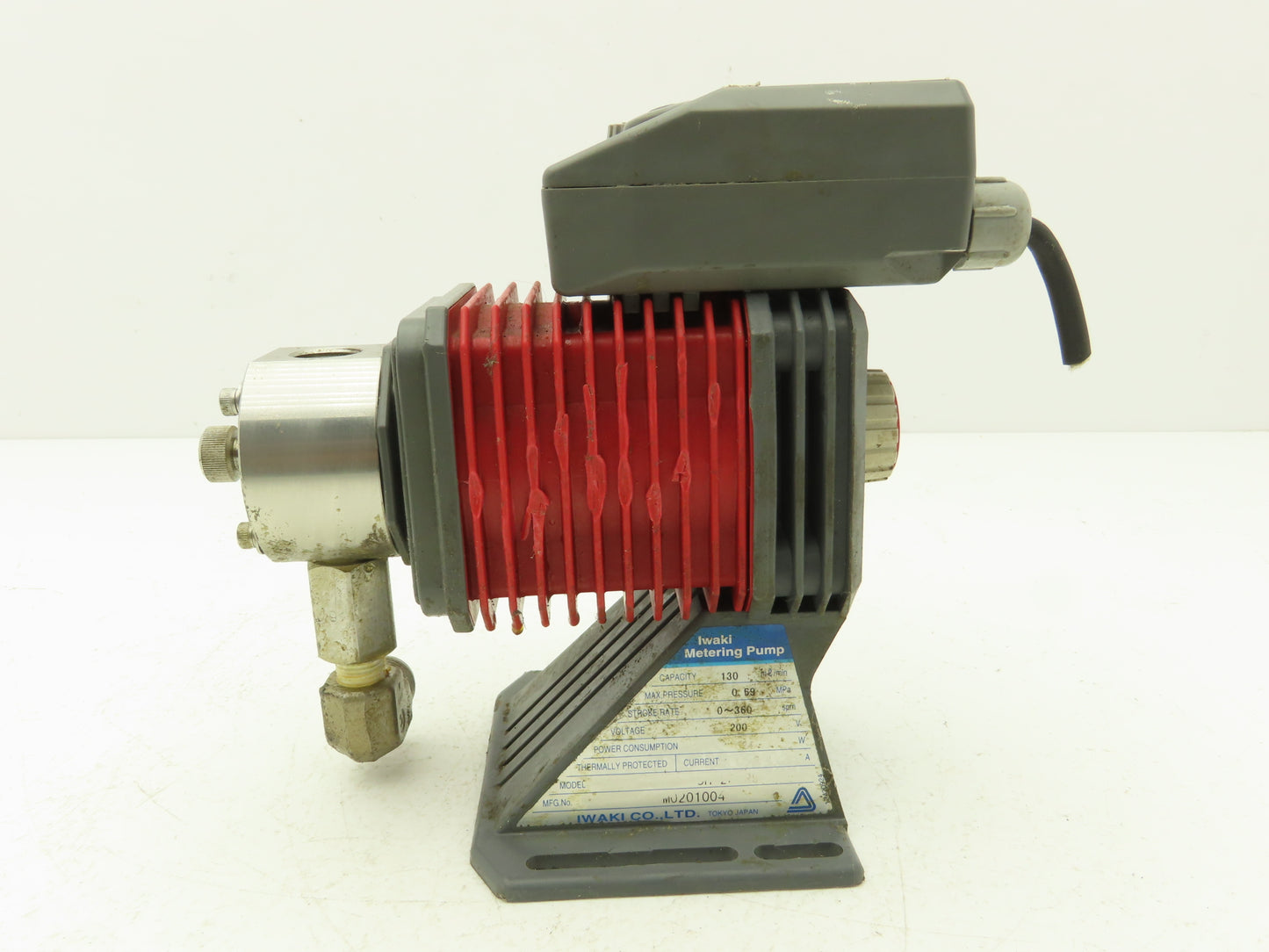 Iwaki EH-C20SH-200R9 Metering Pump Dosing Chemical 120ml/Min Pres .69MPa 200V