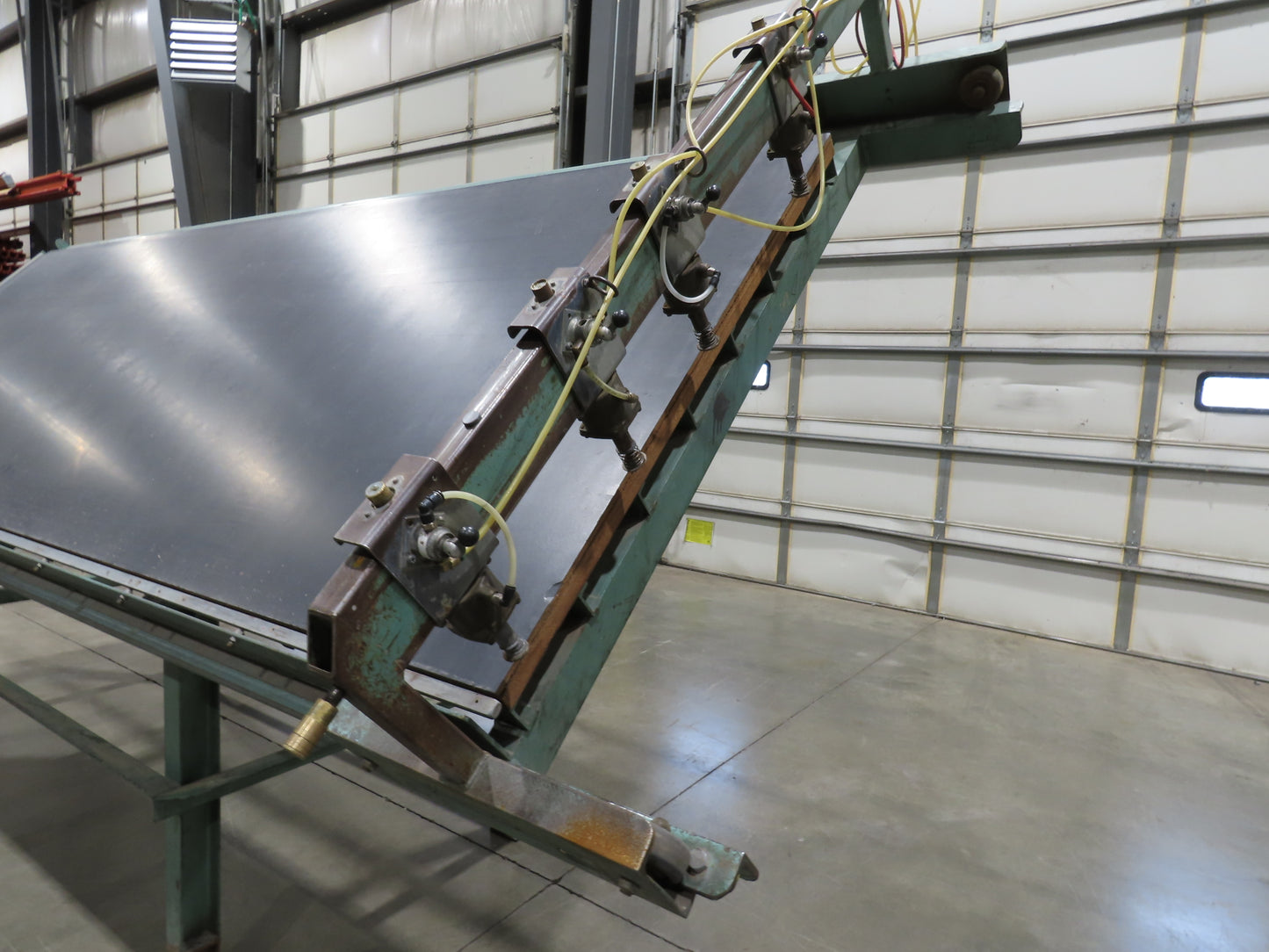 RM Evans Ezy Frame 4'x 12' Face Frame Assembly Pneumatic Clamp Table 45°