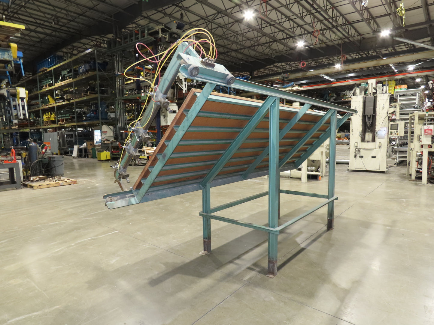 RM Evans Ezy Frame 4'x 12' Face Frame Assembly Pneumatic Clamp Table 45°