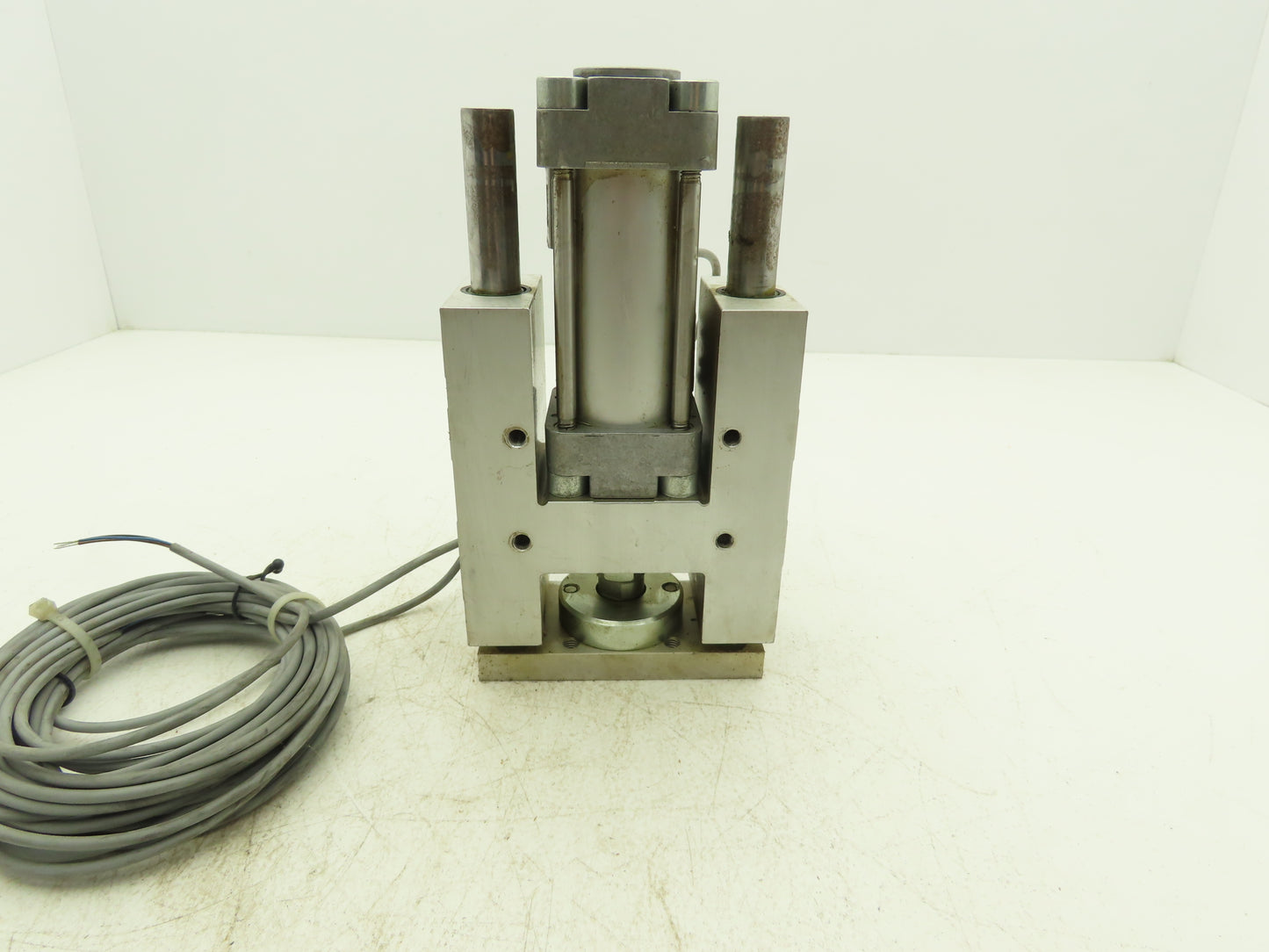 Festo FENG-50-50-KF Pneumatic Actuator Slide Guided Linear Cylinder 50x50mm