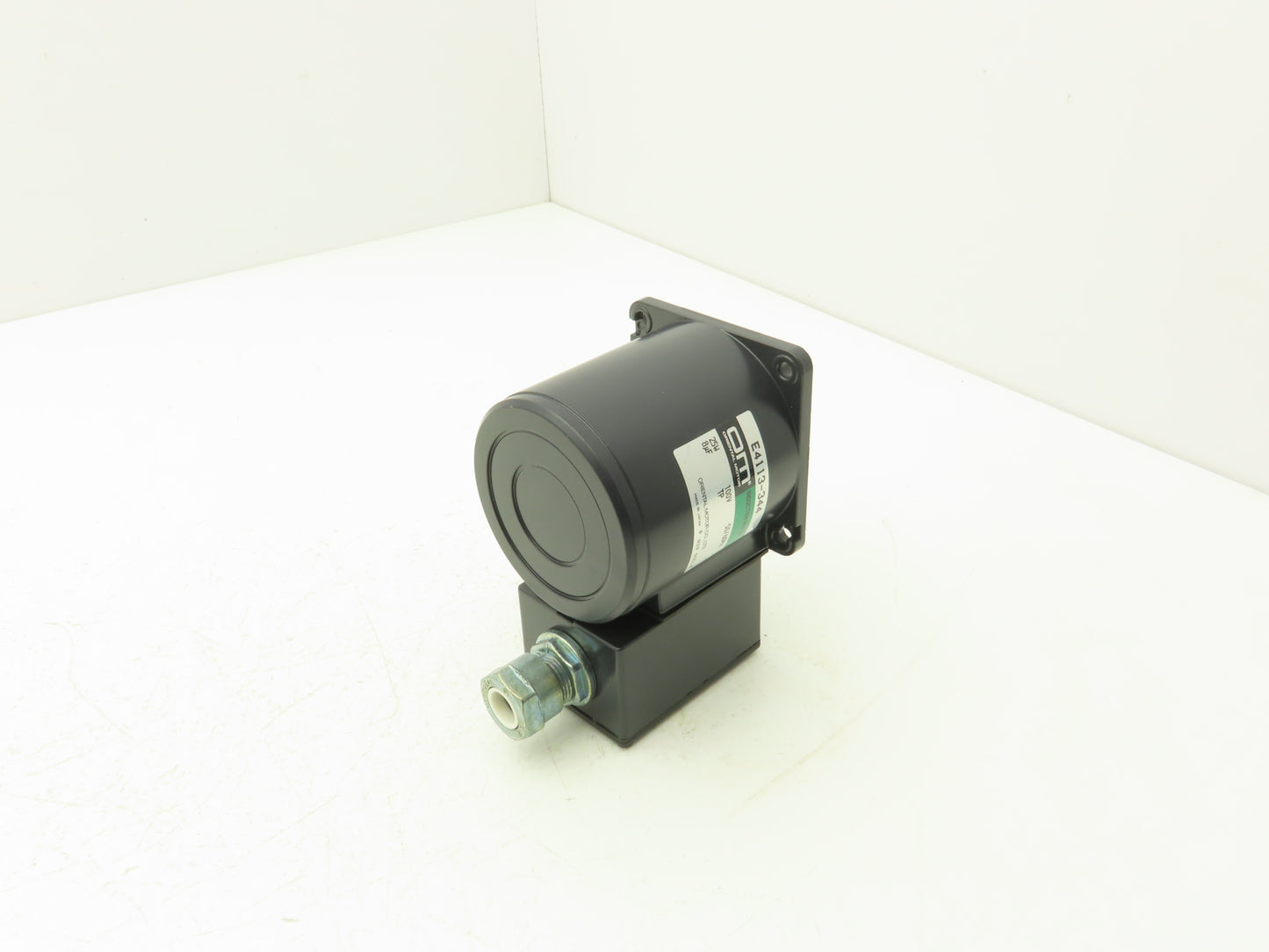 Oriental Motor E4113-344 AC Servo Gear Motor 25W 100V 50/60Hz No Gear Box