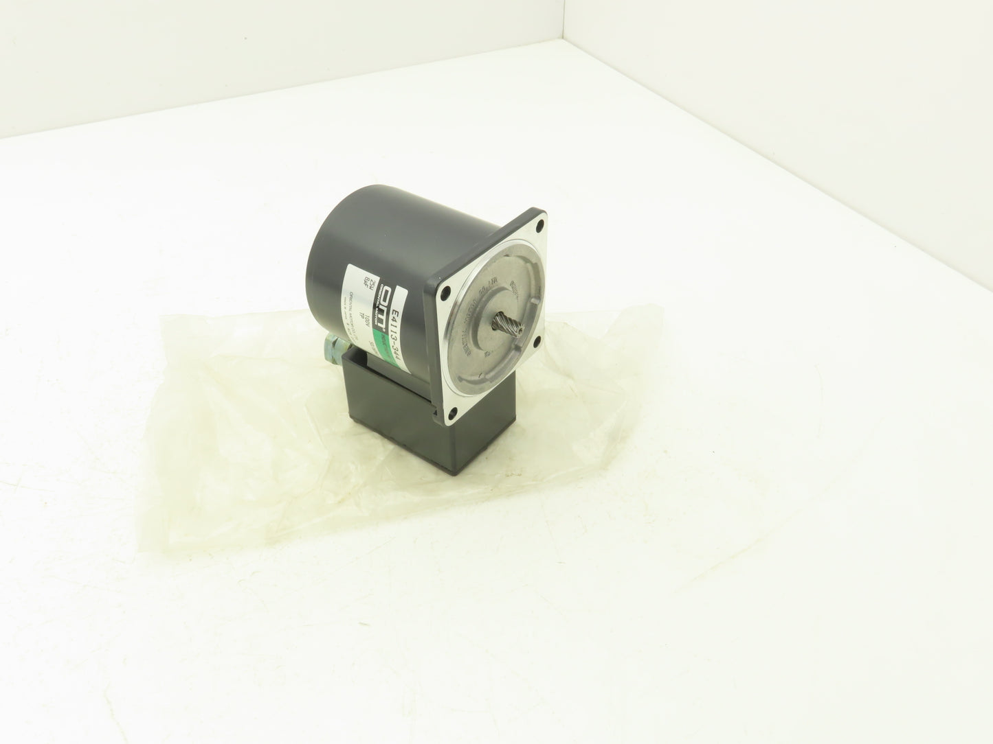 Oriental Motor E4113-344 AC Servo Gear Motor 25W 100V 50/60Hz No Gear Box