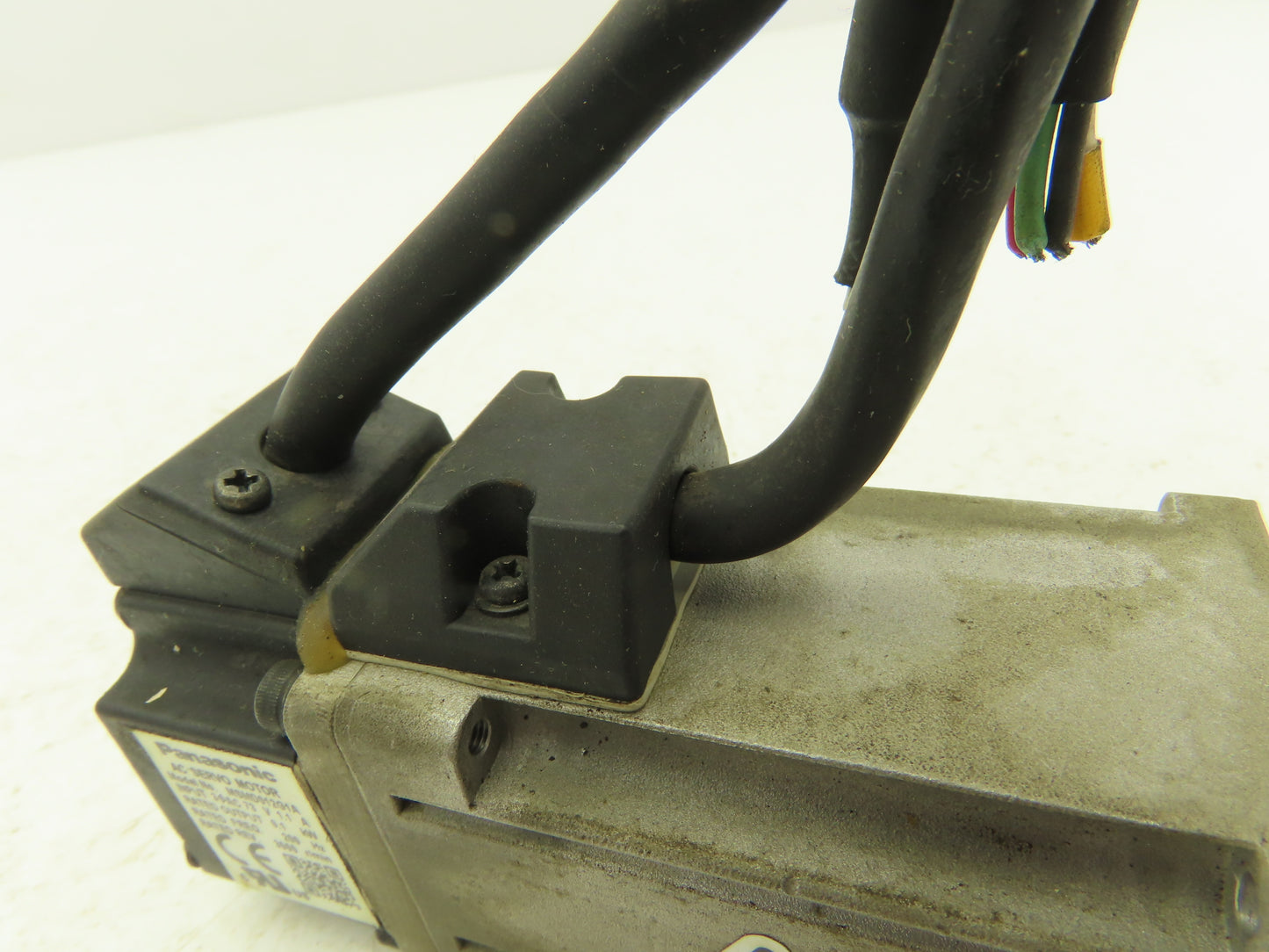 Panasonic MSMD012G1A Servo Motor 3Ph 73V 1.1A .1KW 3000RPM 200Hz 8mm Shaft